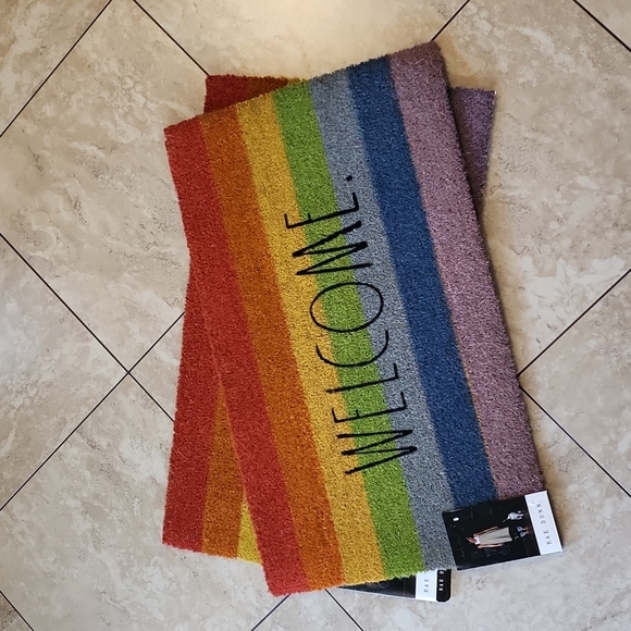 πNWT Rae Dunn Rainbow Welcome Mat (Addl $13.50 incl for shipping) - Picture 4 of 7